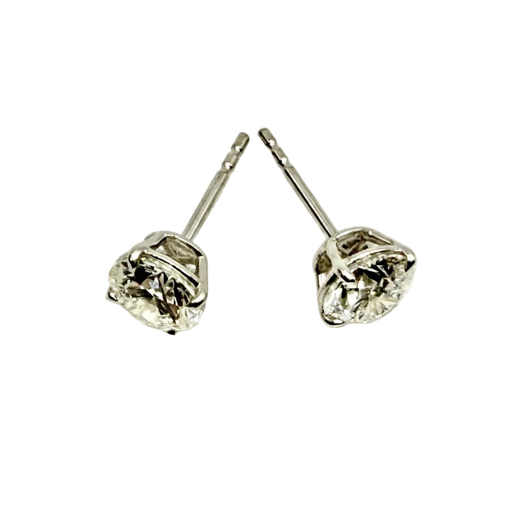 Pair of Studs With 0.5 Ct. ROUND Excellent Cut Diamonds Set In A Classic Four Prong Basket (Copy)