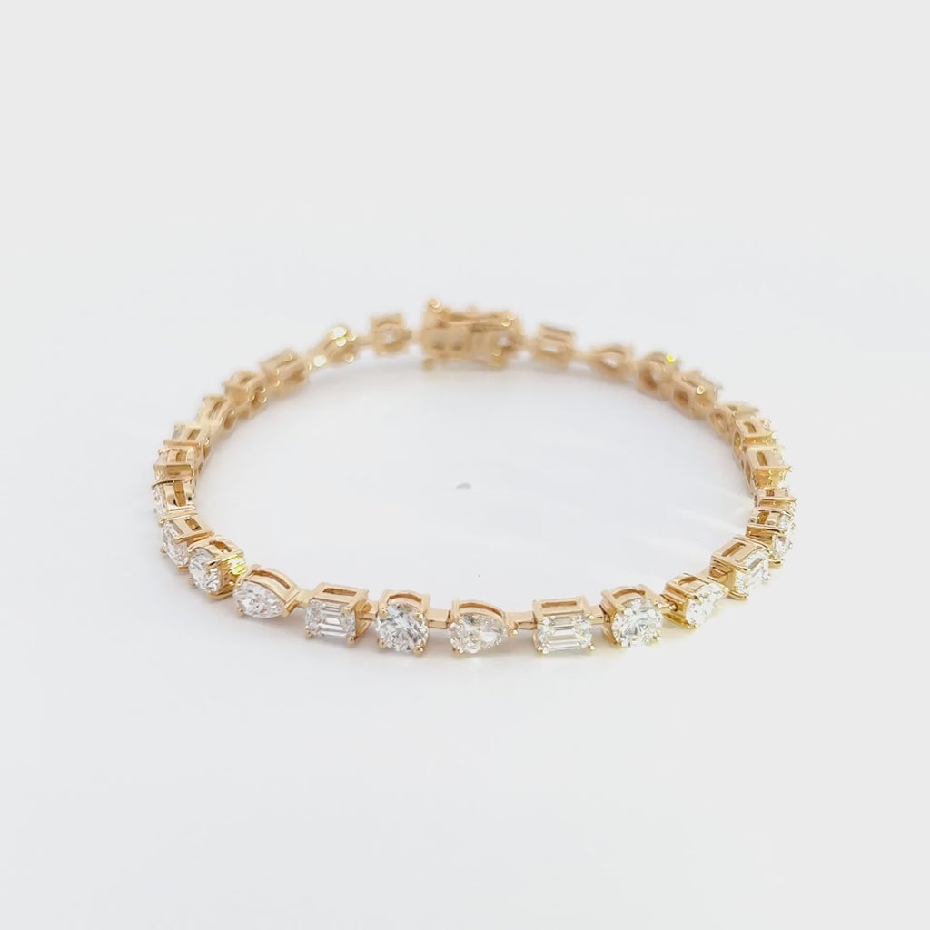 21 Ct. Tennis Bracelet with Multi Shaped Diamonds Crafted In 18K Solid Gold